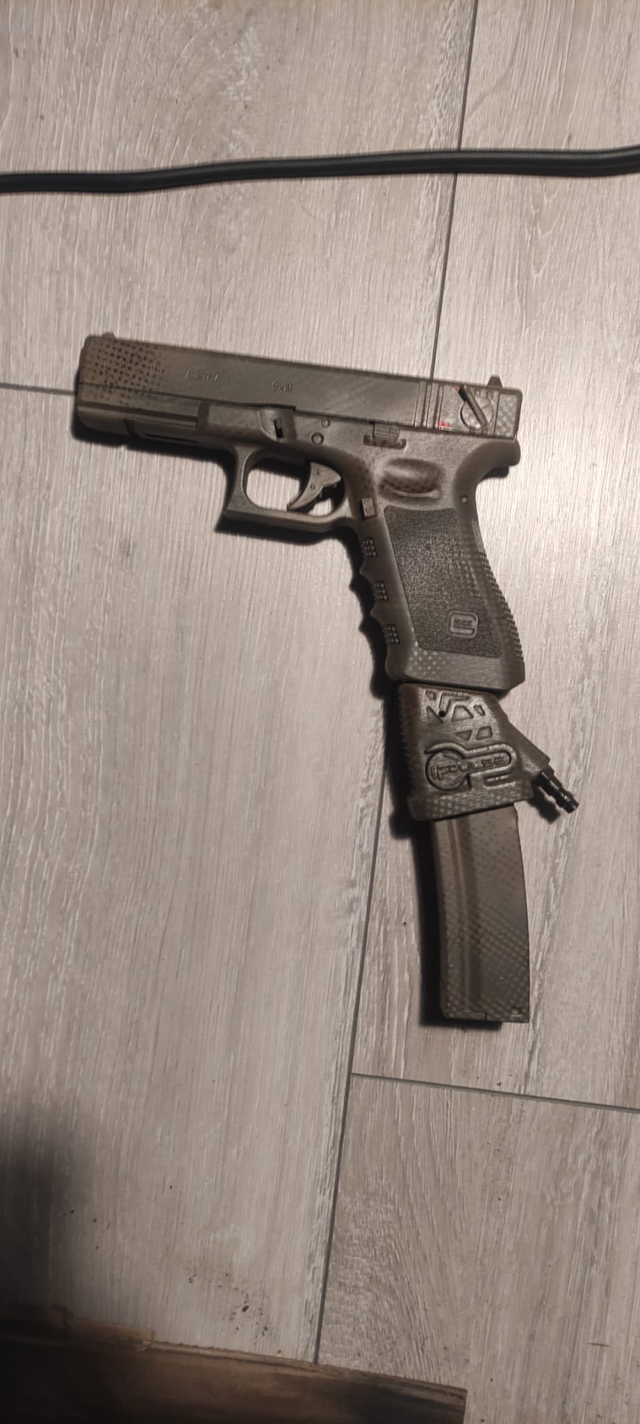 glock18c.jpg